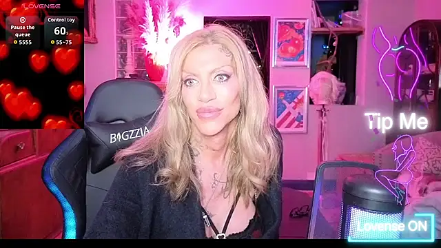 xl uk top trans online show from April 3, 10:19 pm