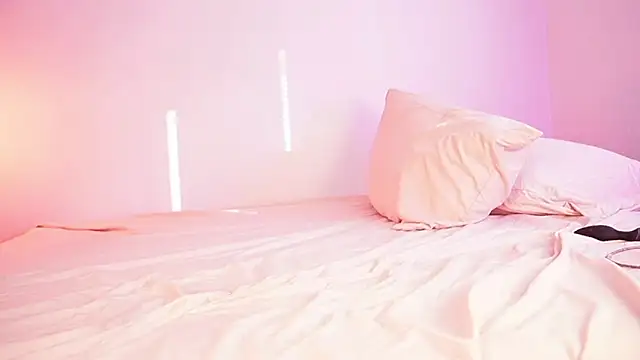 ghoulbunny online show from February 18, 10:50 pm