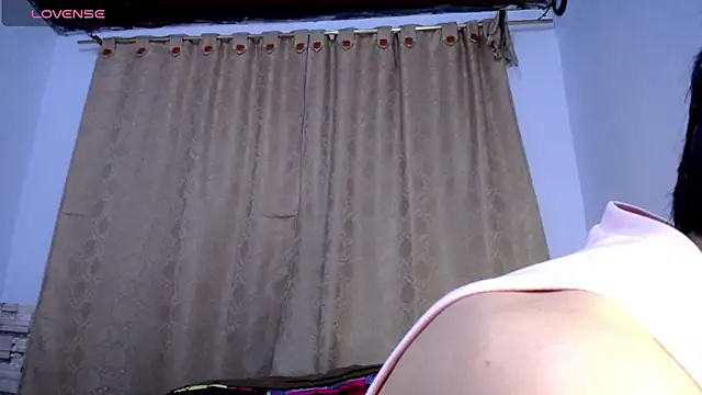 DaraKat18 online show from November 27, 10:44 pm