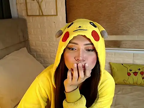 yourdevilsweettsx online show from January 12, 1:40 pm