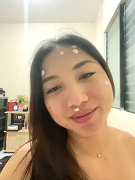 cassie cakes online show from December 4, 12:42 pm