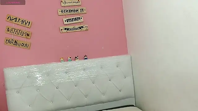  isa king  online show from December 5, 5:56 am