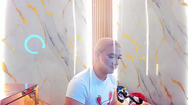 Marian Cristal online show from February 9, 4:08 am