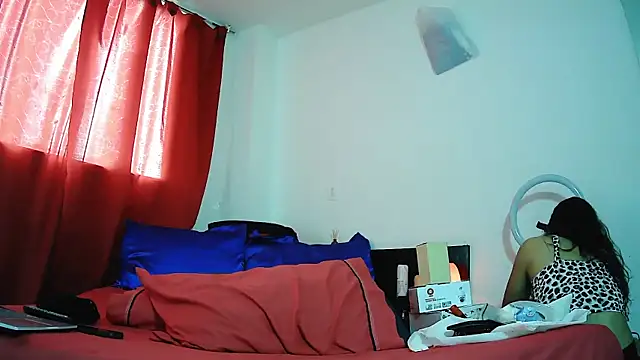 MissAsly online show from November 25, 7:38 pm