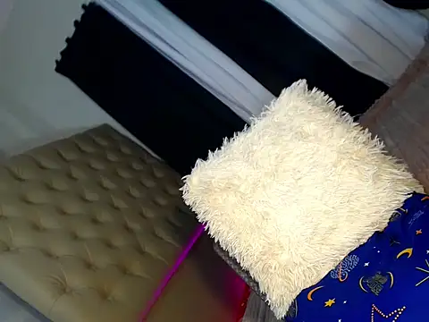 sexy calista online show from November 4, 1:32 pm