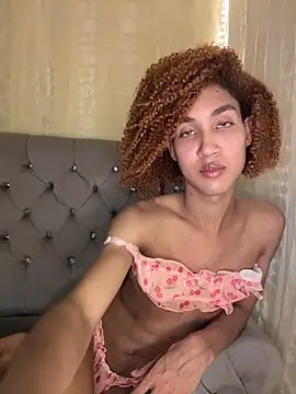 Chloe Celeste online show from January 18, 9:56 pm