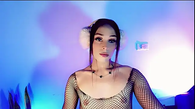 babysomeer online show from November 15, 7:06 am