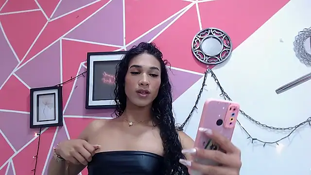 Tifany Adams online show from November 13, 9:11 pm