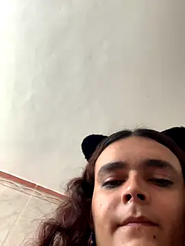 La-Gatiita-trans online show from October 22, 2:52 pm