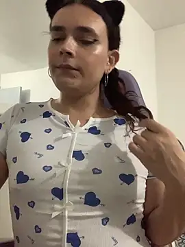 La-Gatiita-trans online show from July 2, 3:23 am