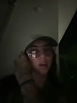 valeriahornier online show from March 14, 1:53 am