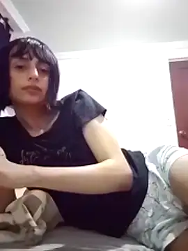 sophiasleepy1 online show from May 3, 1:04 pm