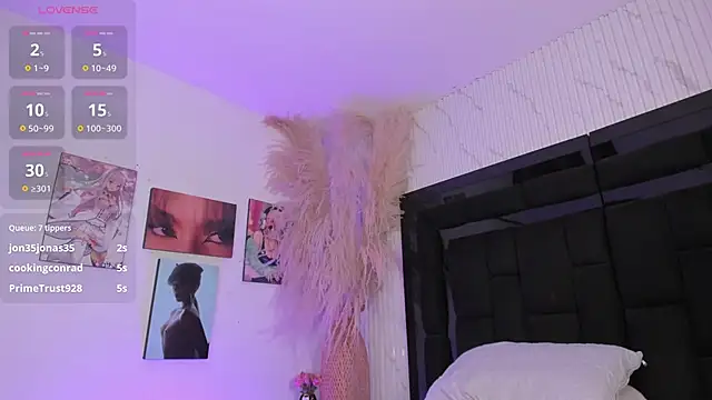 JanneBlossom  online show from May 8, 10:17 pm