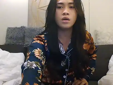 hugecockhiraya online show from December 3, 1:59 pm