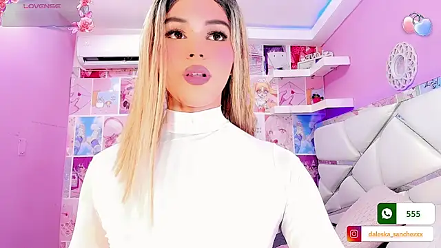 DaleskaSanchez online show from March 27, 8:21 pm