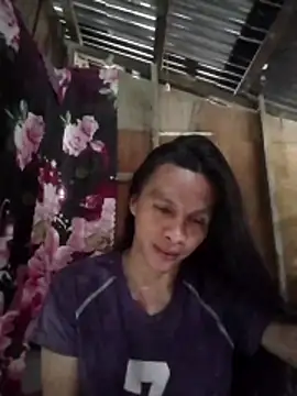 lovelycarla32 online show from December 15, 3:02 am