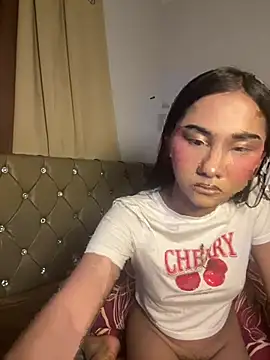 Diannellove online show from March 28, 10:06 am