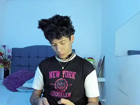 BlakeNoir  online show from January 18, 8:17 pm