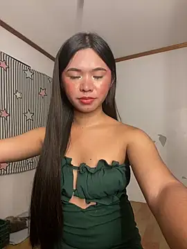 voganmarie online show from April 5, 4:27 pm