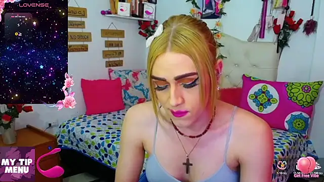 golden girl01 online show from March 13, 7:19 pm