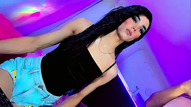 super hot girls online show from January 15, 8:57 am