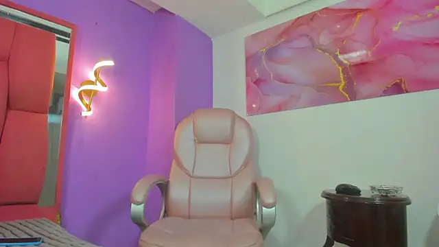 partyts online show from February 9, 12:50 am