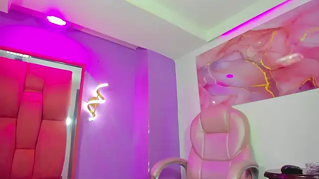 partyts online show from February 11, 3:03 am