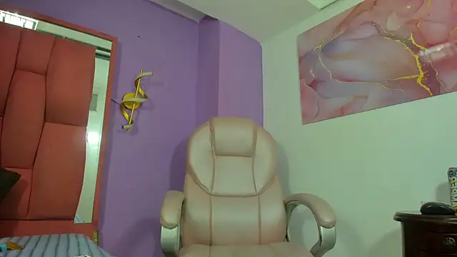 partyts online show from February 12, 3:13 am