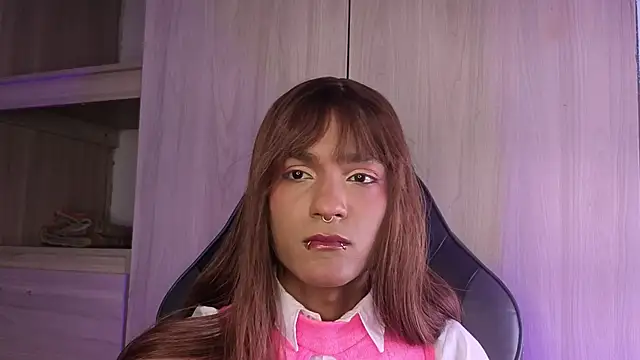 tiffanyy 777 online show from April 20, 2:46 am