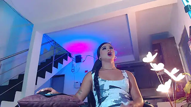 aishadlion online show from April 2, 1:42 pm