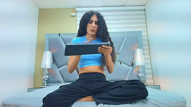 Atenea sexxx online show from April 3, 4:00 am