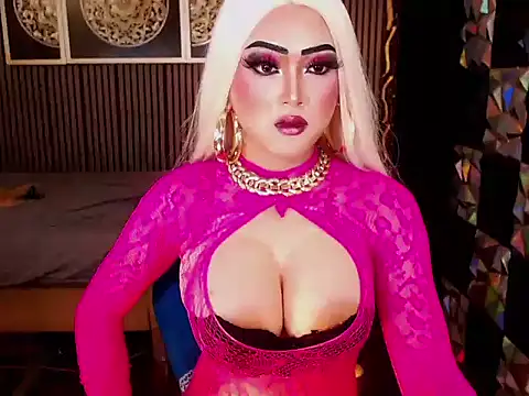 SeductiveJilianTS online show from April 11, 2:20 pm