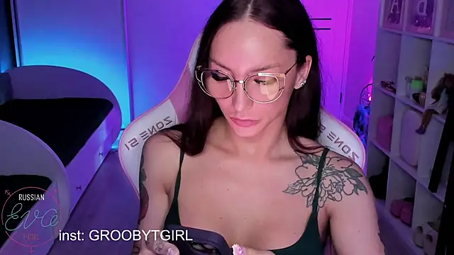 SibylVex online show from January 18, 10:34 am