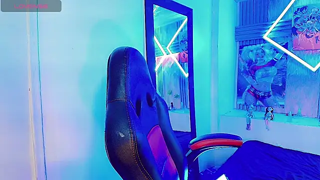 Lisa sparkleee online show from April 1, 3:30 am