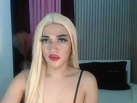 Kendalllust online show from June 3, 2:33 pm