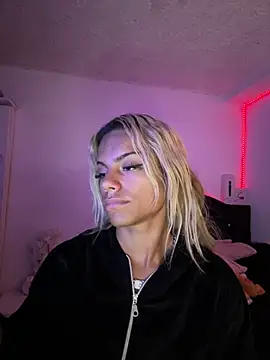 andyy x online show from April 12, 6:50 am