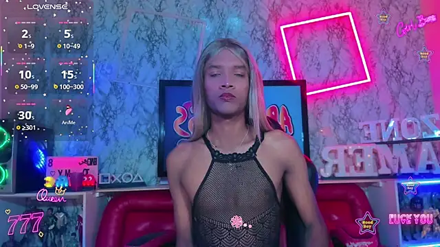 Samantha Ortega  online show from March 26, 11:03 am