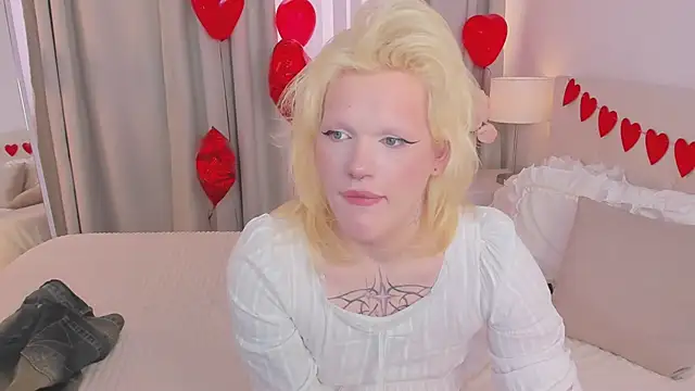 Lollita Morgan online show from February 14, 11:17 am