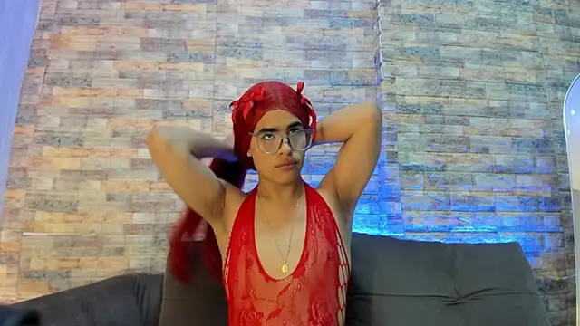 scarlettqueenx online show from April 20, 2:51 pm