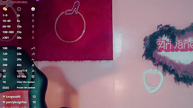 isabella vogue online show from February 13, 11:28 am