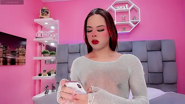 ManuelaJohnson online show from March 27, 12:39 pm