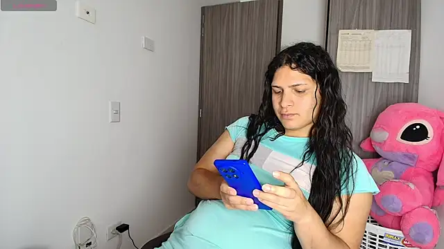 alys love online show from March 17, 4:42 pm