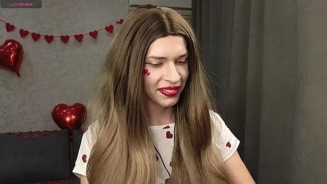 Anna inHear online show from February 12, 6:03 pm