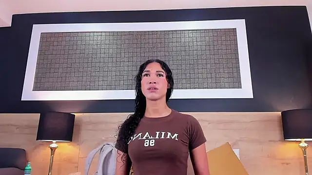 Chloee  Adams online show from March 31, 12:29 pm