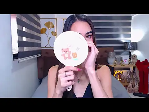 JuicyCockThea online show from August 5, 12:05 am