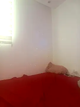 V-nus online show from March 24, 5:07 pm