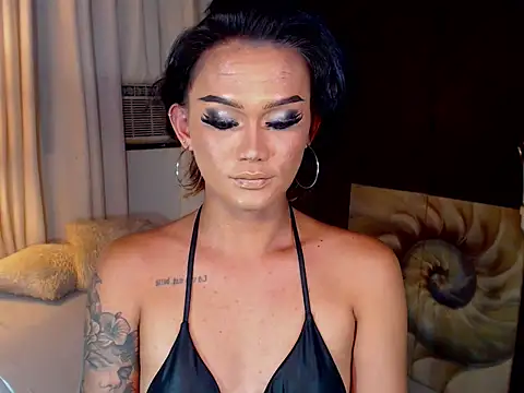 xXLustFullTransXx online show from March 21, 8:19 am