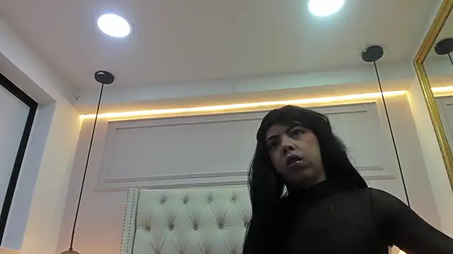 MiiaRestrepo online show from June 10, 11:42 am