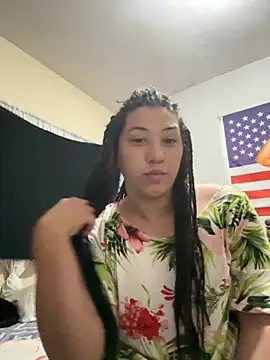 Tashani Queen online show from April 4, 5:16 am