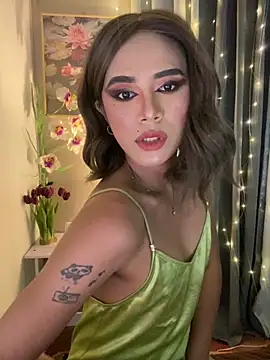  Flirtyprincess  online show from May 8, 10:45 am
